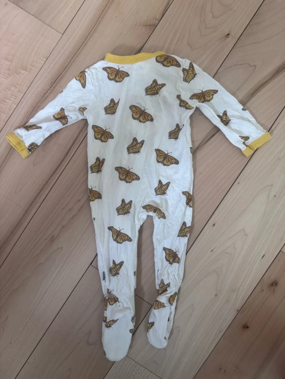 Kyte BABY White Footed One-Piece with Yellow Butterfly Print‎